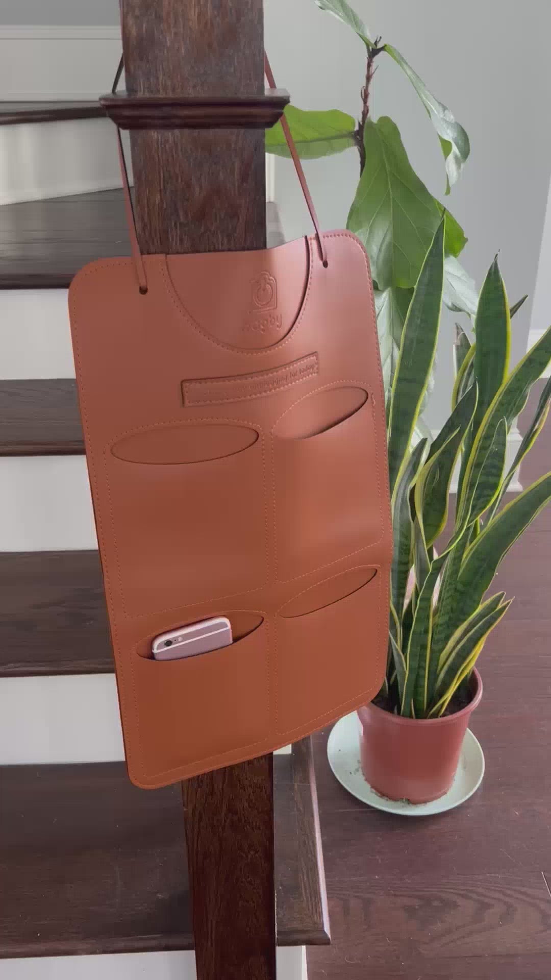 Bagby SOCIAL Vegan Leather - 4 Pocket Phone Holder