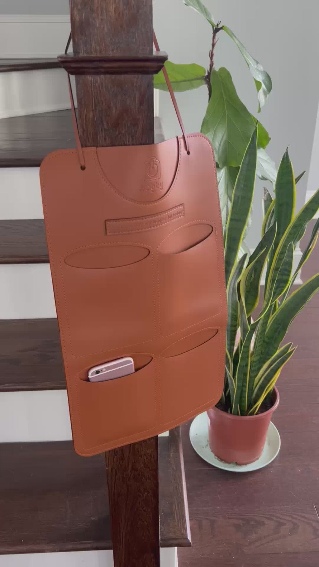 Bagby SOCIAL Vegan Leather - 4 Pocket Phone Holder